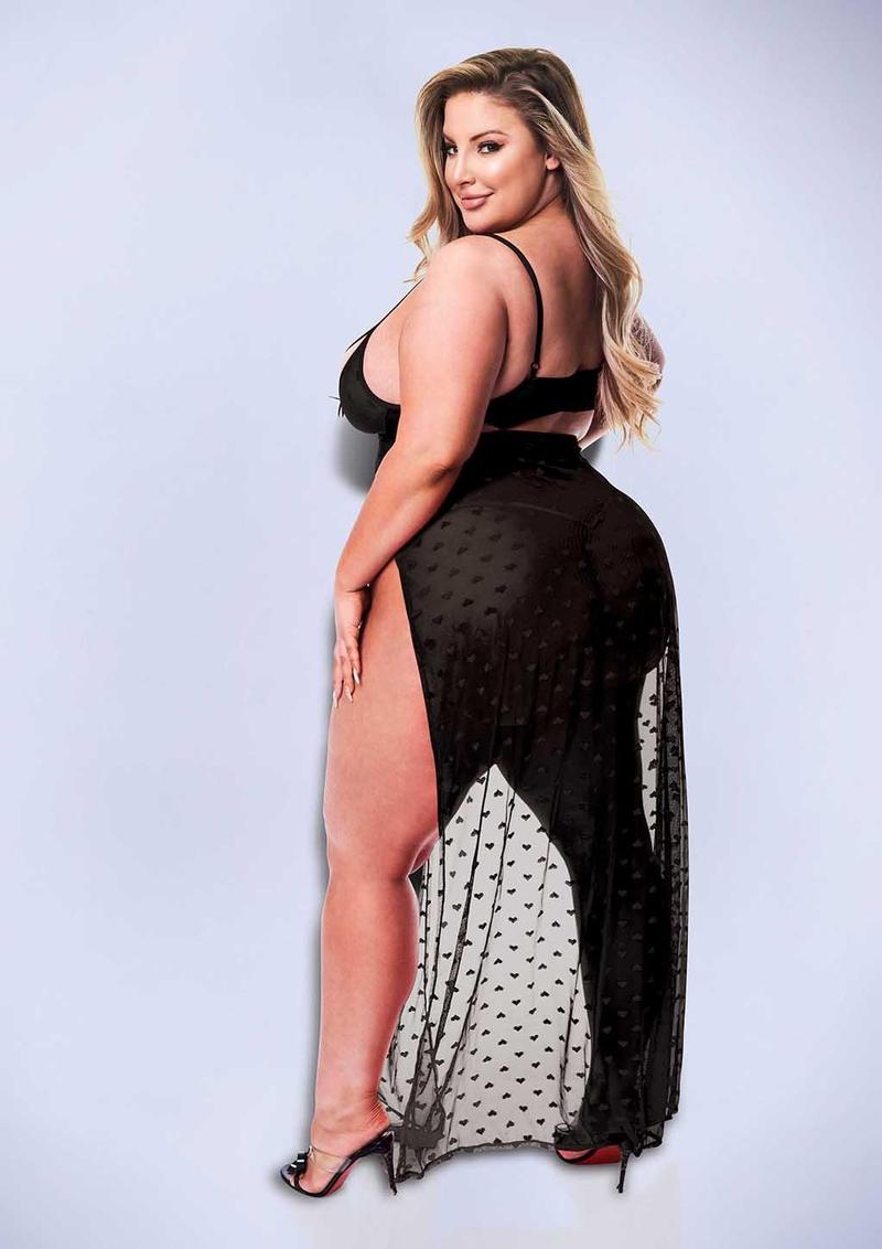 2pc Mesh Gown and G-String - Queen - Black - Set